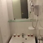 Hotell Du Centre 2*