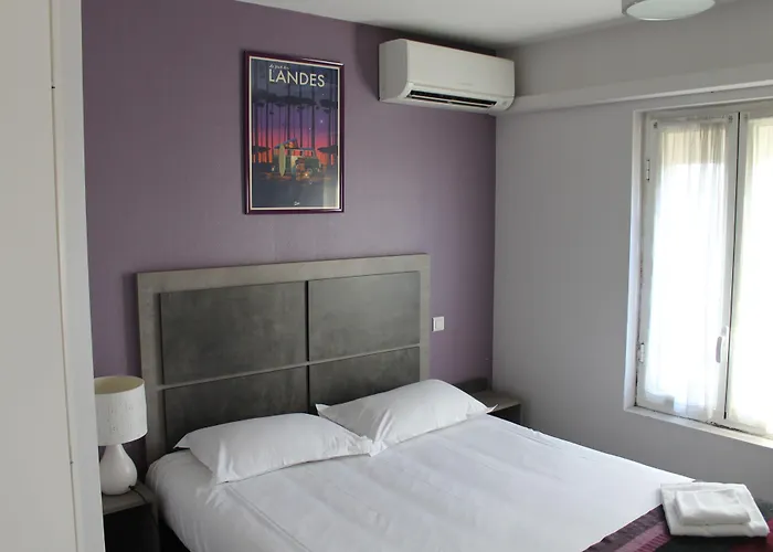 Ξενοδοχείο Du Centre 2*